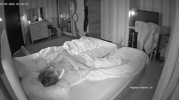 realm6-cam17-1765067794