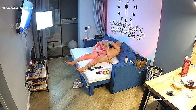 Rosy-20250826-33