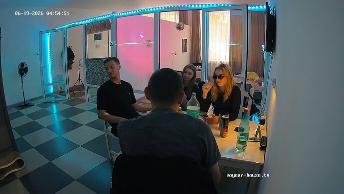 realm64-cam14-1781834136