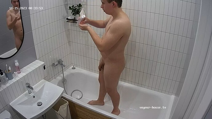 realm33-cam110-1699997666