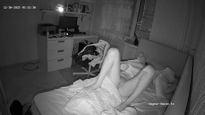 realm122-cam19-1767082041