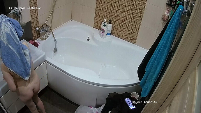 realm62-cam110-1763646952