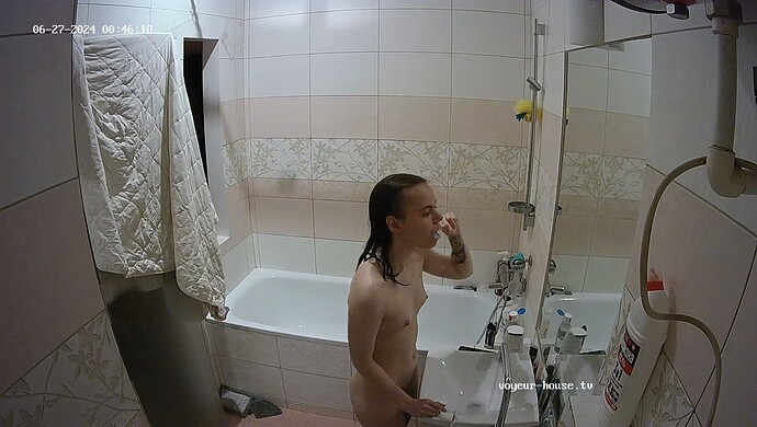 realm69-cam19-1719434872