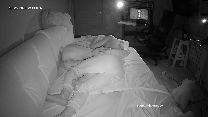 realm18-cam112-1761417268