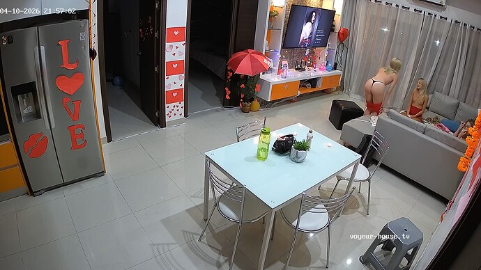 realm94-cam13-1775833595