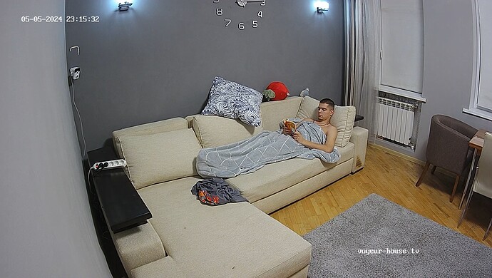 realm15-cam14-1714941485