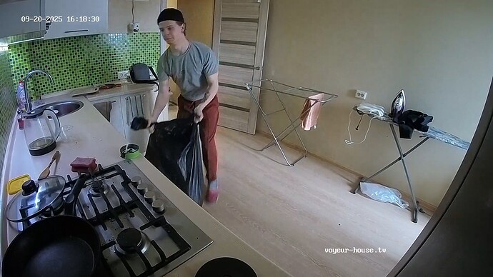 realm62-cam11-1758375225