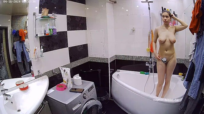 realm11-cam112-1713244929