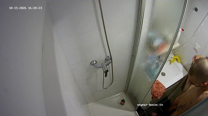 Guest guy cock glimpse