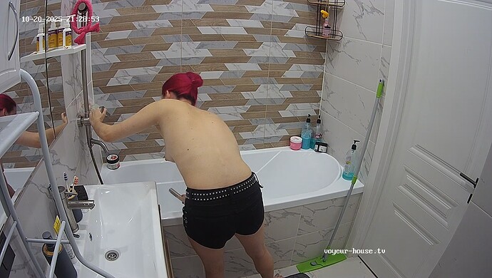 realm42-cam19-1760984968