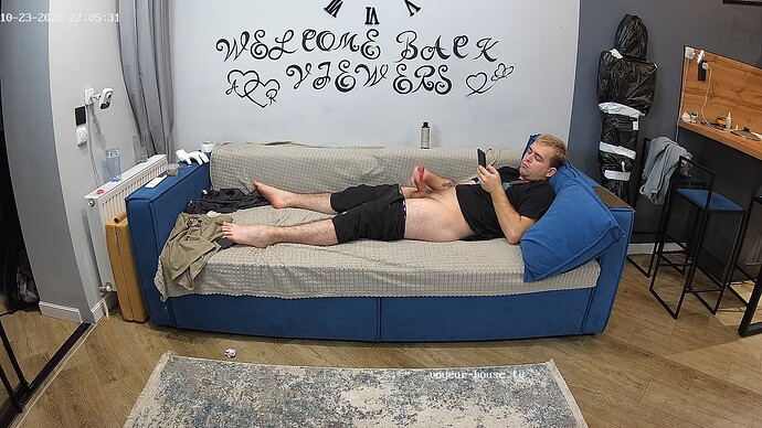 realm94-cam15-1761246346