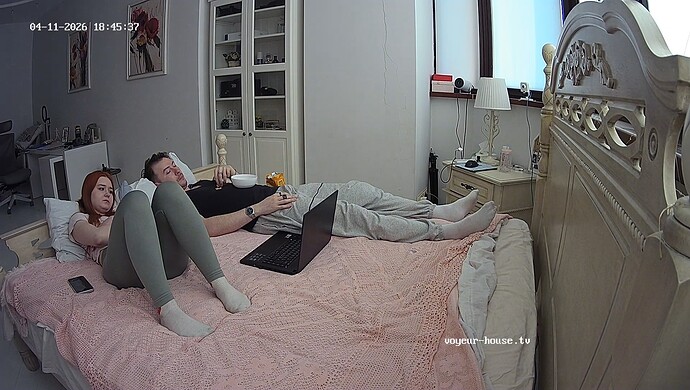 realm8-cam18-1775922673