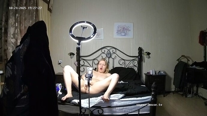 realm64-cam18-1761096713