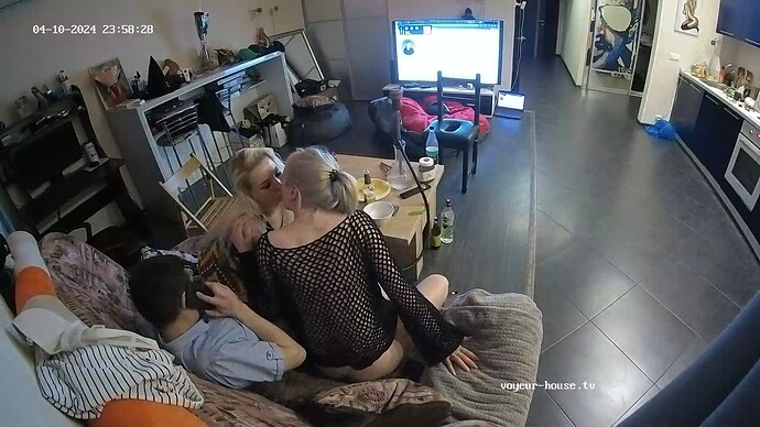 realm18-cam17-1712782765