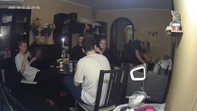 realm7-cam14-1760556921