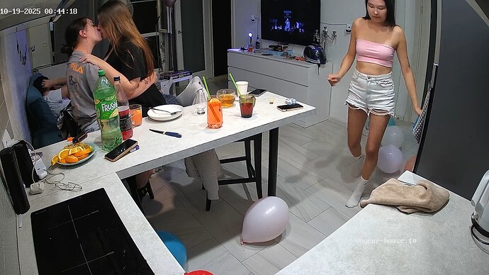 realm101-cam12-1760823998