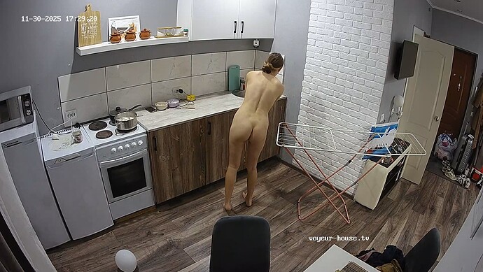 realm107-cam11-1764512998