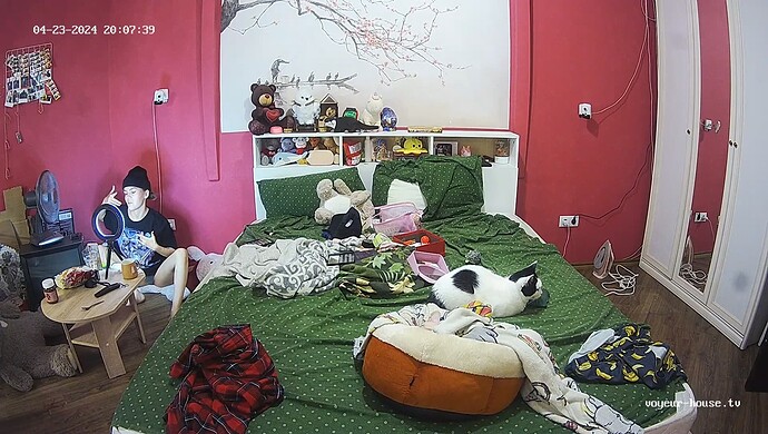 realm60-cam16-1713904777