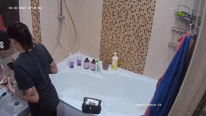 realm62-cam110-1704220026