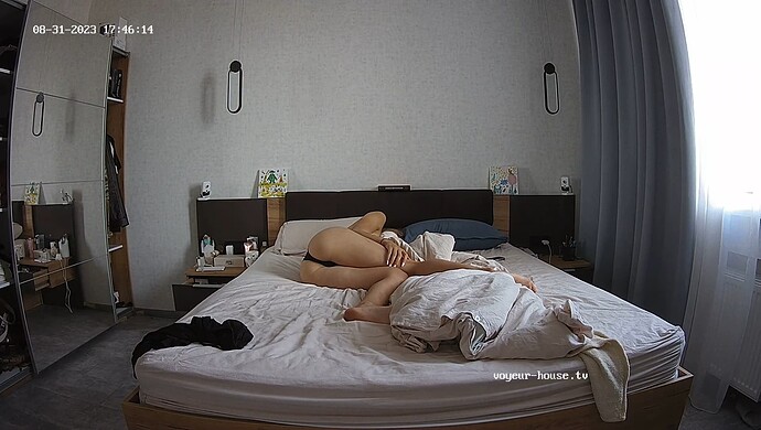 realm8-cam18-1693493240