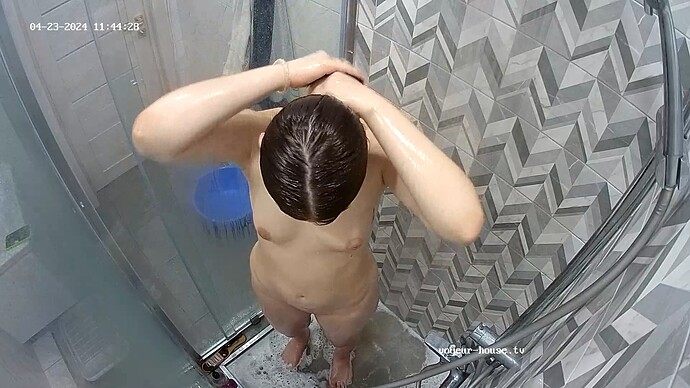 realm33-cam110-1713876063