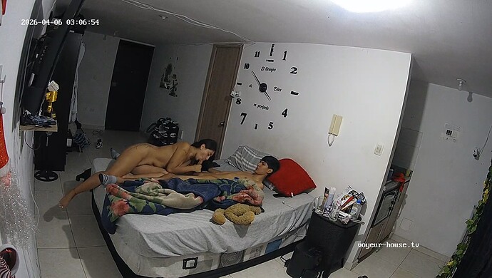 realm142-cam15-1775463472