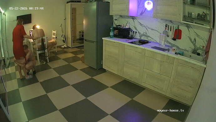 realm64-cam12-1779398425