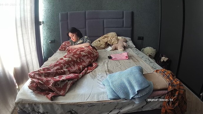 realm108-cam18-1775727296