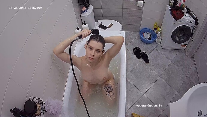 realm49-cam110-1703529755