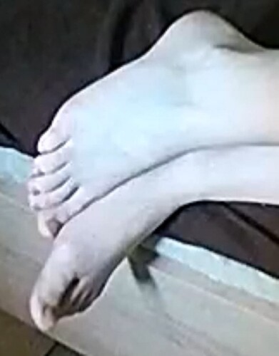 feet Wendy 7-3-22