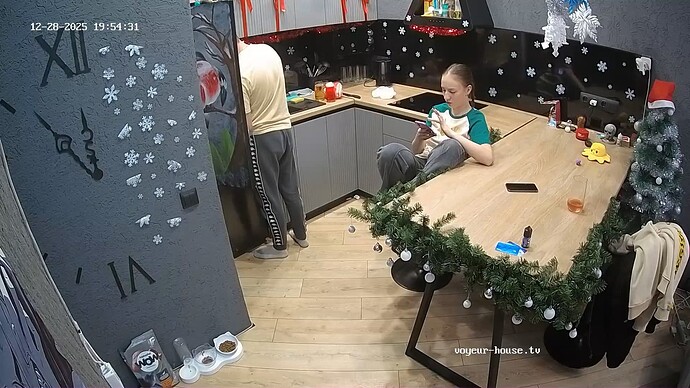 realm108-cam11-1766940903