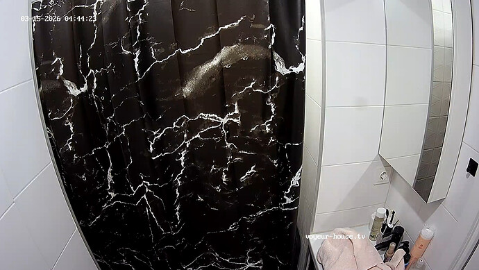 realm112-cam18-1773554997