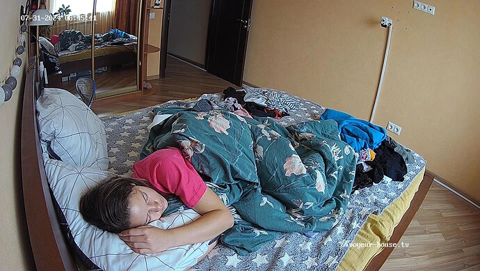 realm37-cam19-1722404775