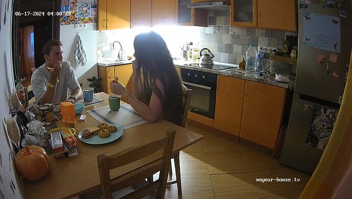 realm37-cam12-1718586061