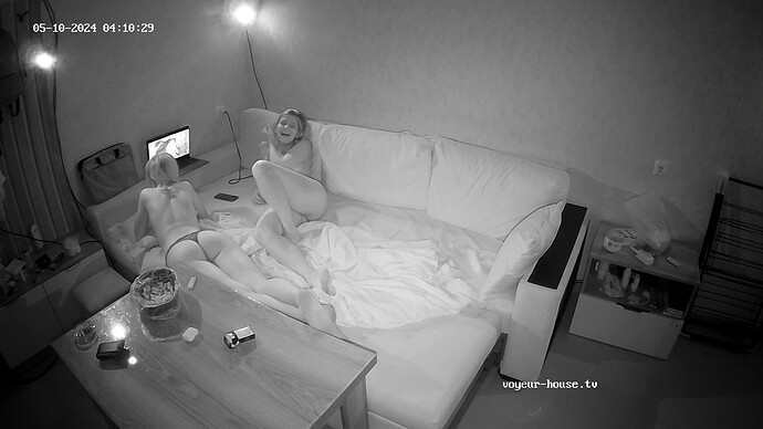 realm87-cam16-1715300753