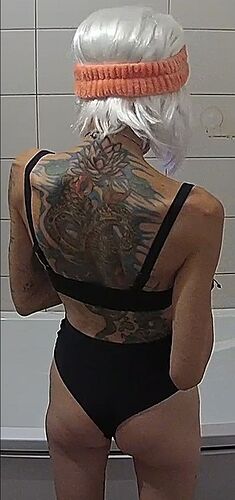 Pink_wiki_107