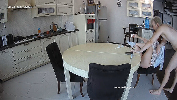 realm8-cam12-1787371139