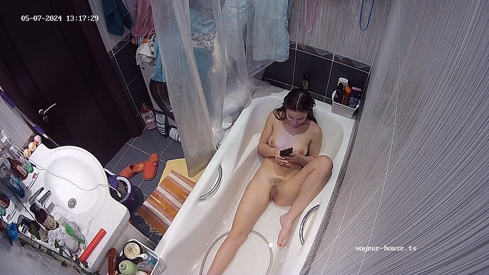 realm37-cam111-1715092286