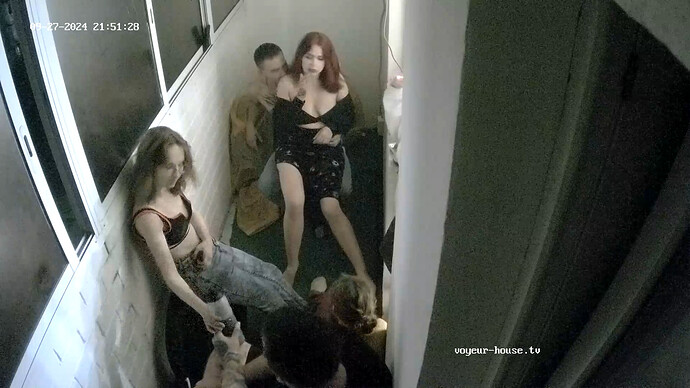 realm62-cam112-1727463125