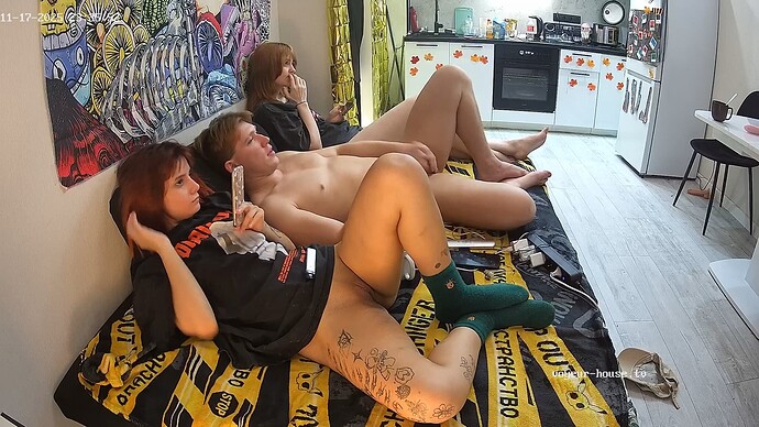 realm5-cam14-1763411792