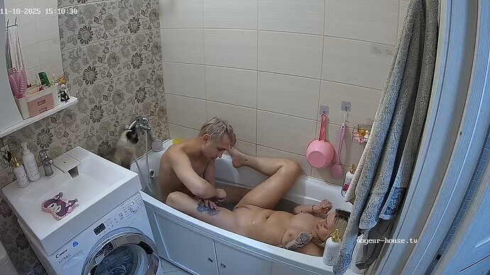 realm123-cam19-1763477335