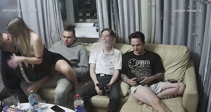 Palmer_220920_Shana_pussy_@Mira&_Henry_realm18_01