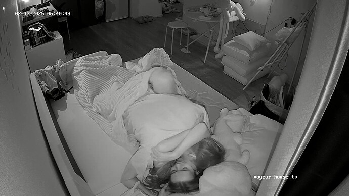 realm69-cam14-1739797891