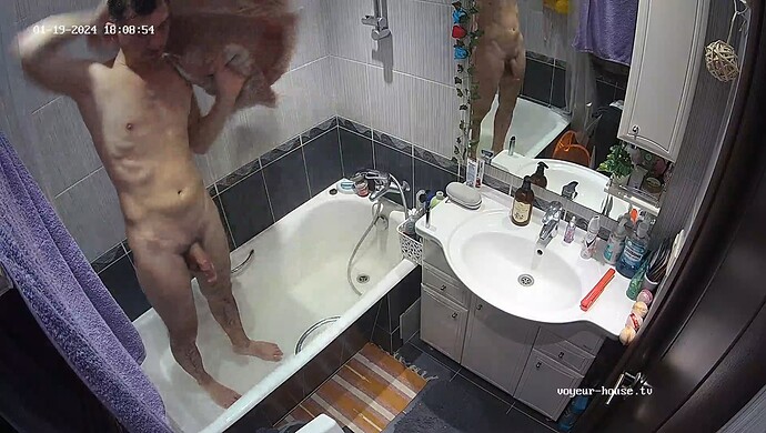 realm37-cam112-1705688967