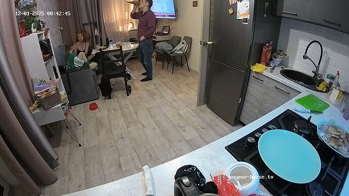 realm18-cam11-1764539049