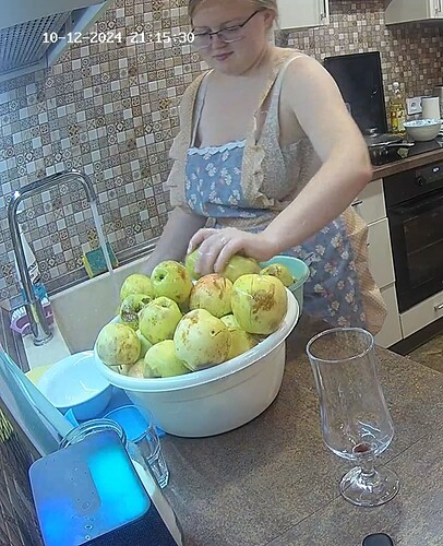 realm28-cam11-1728757381