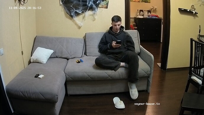 realm7-cam112-1762289774