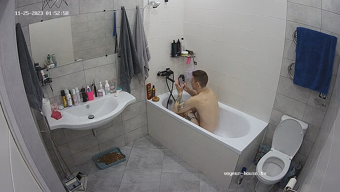 realm49-cam19-1700866409