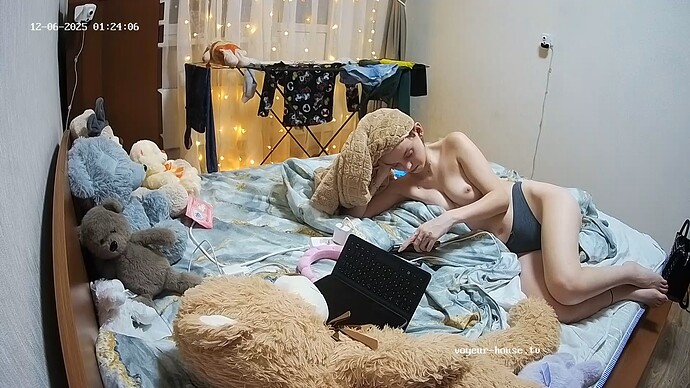 realm71-cam16-1764973523