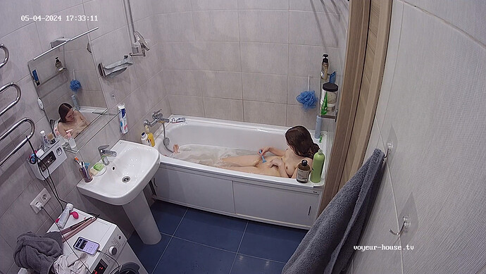 realm27-cam110-1714835097